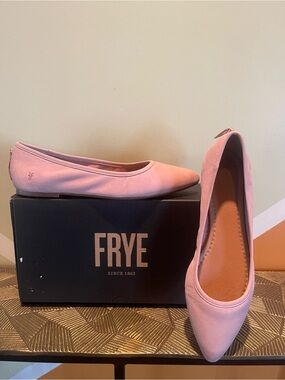 New, Frye Blush Pink Pointed-Toe size 7.5 Leather Flats
